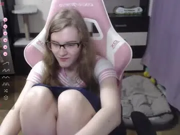 queeneliaa_ – webcam model profile photo Image 18