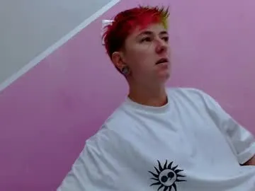 tarawhite_ chat room preview Image 7