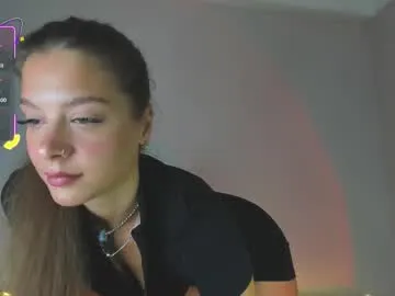 Martinathompson69 – webcam model profile photo Image 4