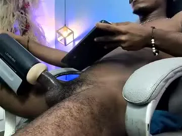 little_effy18_ chat room preview Image 8