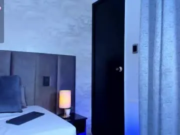 LindaSofiaa chat room preview Image 3