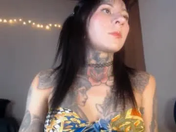 bezvanili – webcam model profile photo Image 5