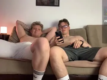 sary_hott chat room preview Image 2