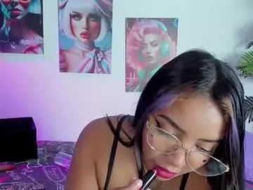 valentina_king18 Image 14