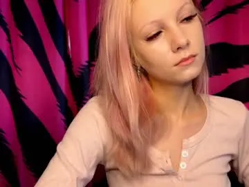 amelie_di – webcam model profile photo Image 2