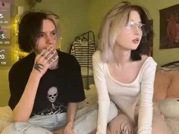 little_nabi – webcam model profile photo Image 10