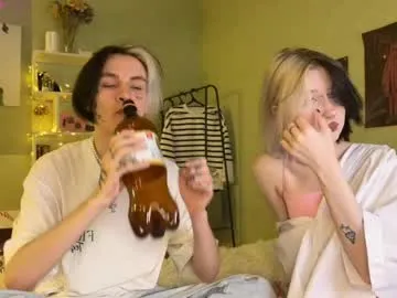 little_nabi – webcam model profile photo Image 15