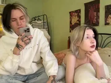 little_nabi – webcam model profile photo Image 16