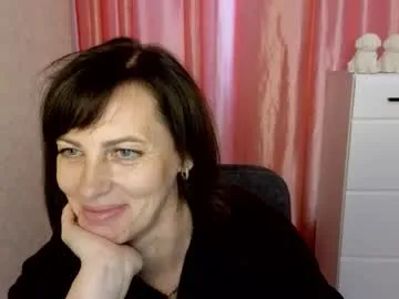 amazing_bitch chat room preview Image 12