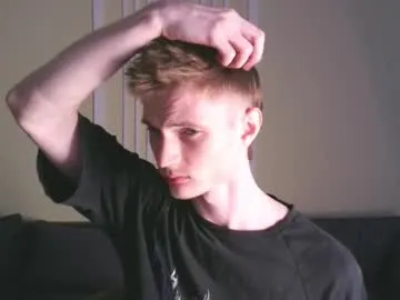 emmasky69 chat room preview Image 16