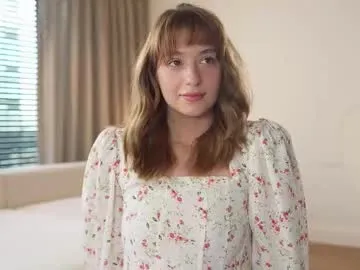 queenafina – webcam model profile photo Image 5