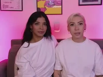 oofbabe__ chat room preview Image 18