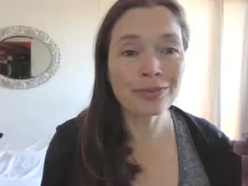 vivi_bee Image 4