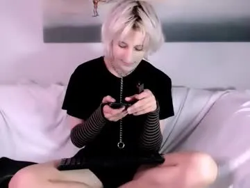 gina_akemi – webcam model profile photo Image 9