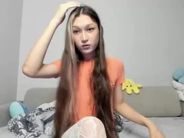 angellspartner – webcam model profile photo Image 13