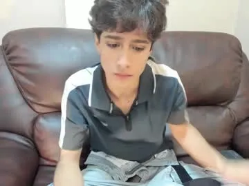 brad_summer – webcam model profile photo Image 3