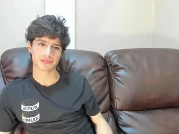 brad_summer – webcam model profile photo Image 4