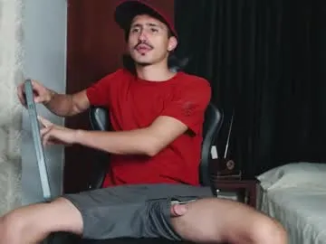 chloechain chat room preview Image 16