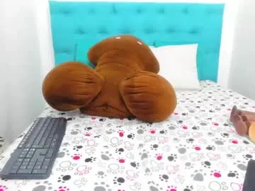 pure_seduce_wow – webcam model profile photo Image 14