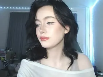 little_effy18_ chat room preview Image 4