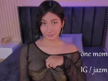 alyonaqueen_ chat room preview Image 5