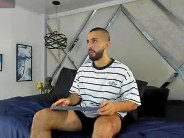 emily_valencia_1 – webcam model profile photo Image 12