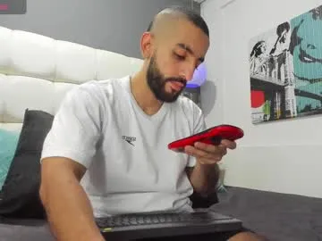 emily_valencia_1 – webcam model profile photo Image 2