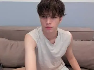 little_effy18_ chat room preview Image 10