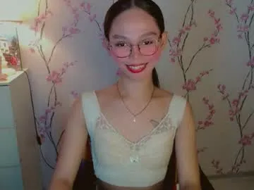 sigmasian – webcam model profile photo Image 10