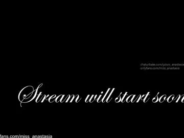 little_effy18_ chat room preview Image 16