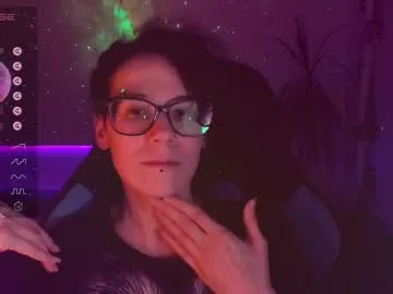 sladkoezka – webcam model profile photo Image 2