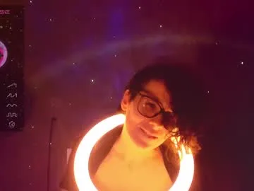 sladkoezka – webcam model profile photo Image 4