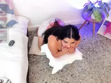 krissy2024 – webcam model profile photo Image 15