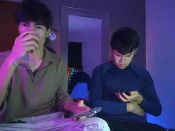 lia_xiomy_ chat room preview Image 7