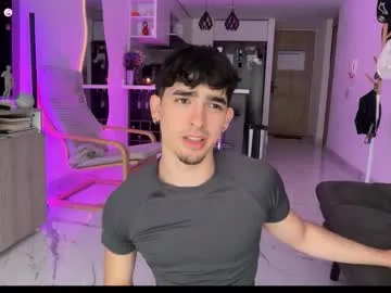 laurabigtits chat room preview Image 2