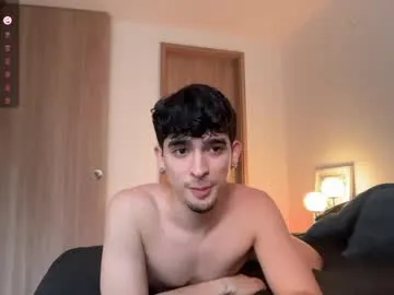 laurabigtits chat room preview Image 4