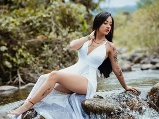 azeraika – webcam model profile photo Image 2