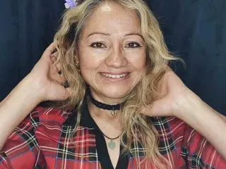 AnthonellaMature chat room preview