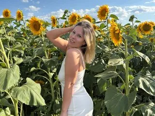 ava_delightt – webcam model profile photo Image 3