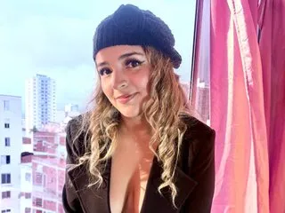 MarianBlazee chat room preview