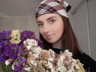 MollySolo chat room preview