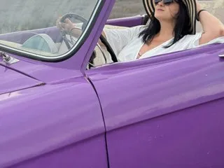 merrilyn – webcam model profile photo Image 4