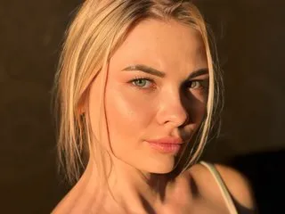 Tina_Candy chat room preview